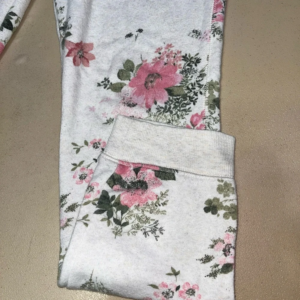 💙 Osh Kosh Floral Fleece Pants